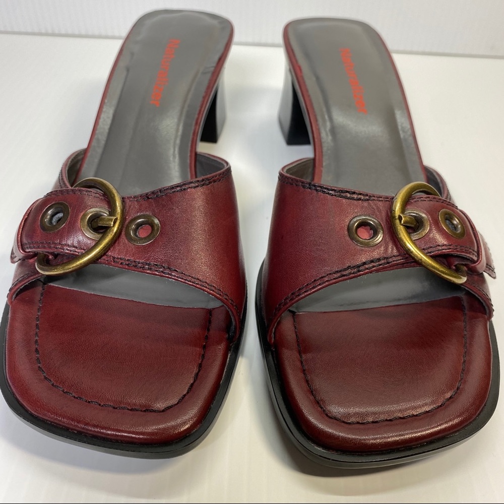 Naturalizer New Burgundy Buckle Slide Sandal